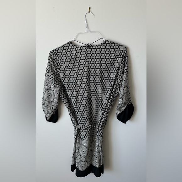 Printed Tunic Top - Picture 2 of 3